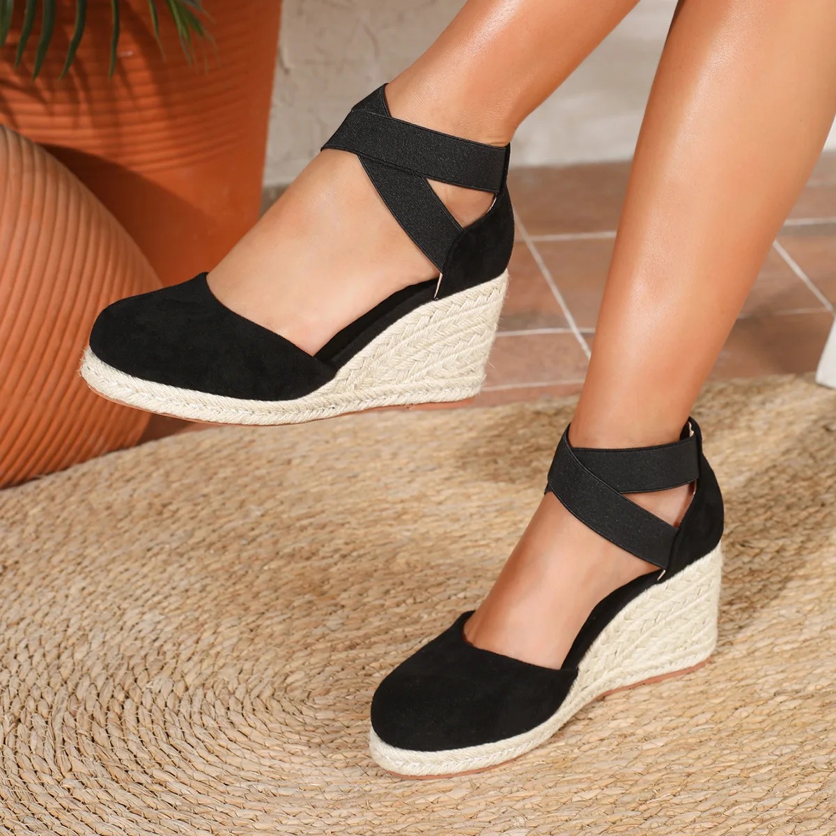 Cover Toe Women's Espadrille W - огляд і ціна Espadrille Wedge Shoes