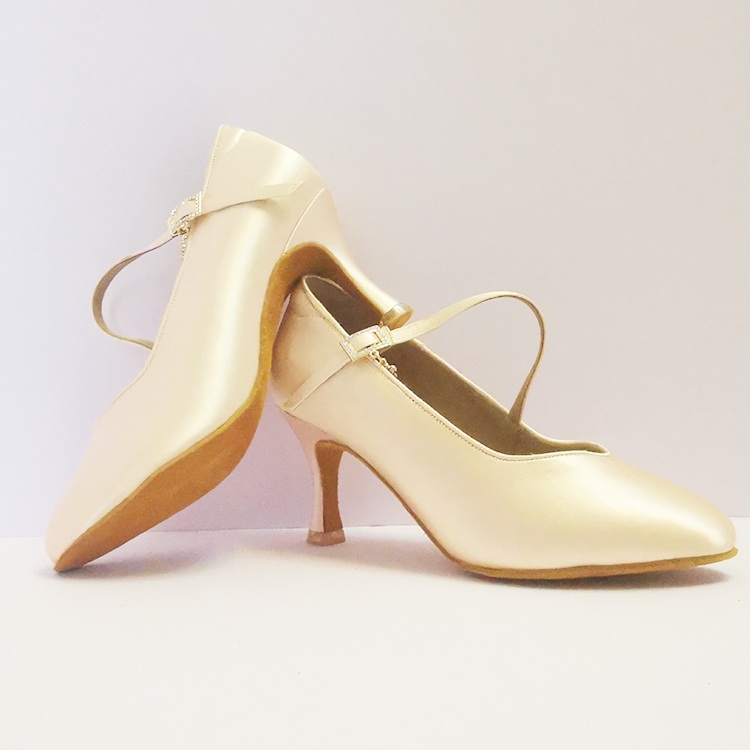 Girls Modern Waltz Dance Zumba - огляд і ціна Women'S Zumba Shoes